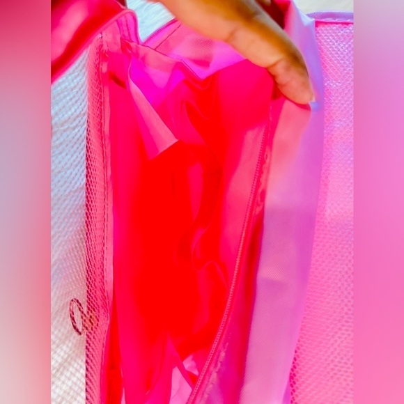 Travel Accessory Bundle - Picture 13 of 14